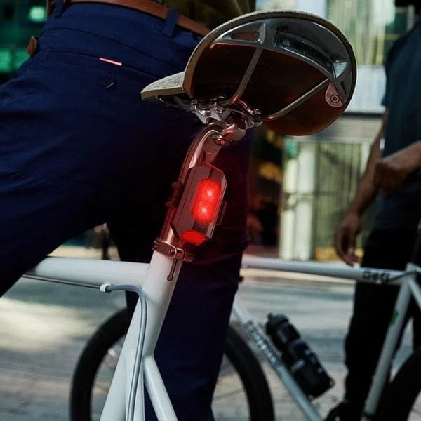 Luces LED Anticolisión Para Moto – Seguridad Y Estilo