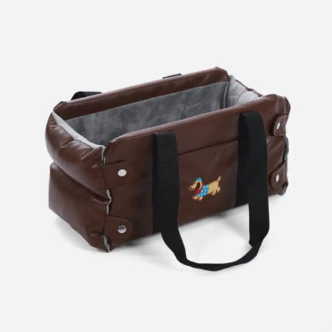 Auto-Warenkorb für kleine Hunde — Sicherheit und Komfort im Auto