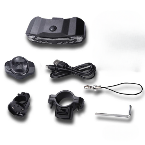 Monitoimipyörän takavalo - kääntymisvalo, jarru ja hälytysjärjestelmä