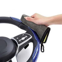 Copertura del volante antiscivolo – Per una guida piena di stile e di controllo 